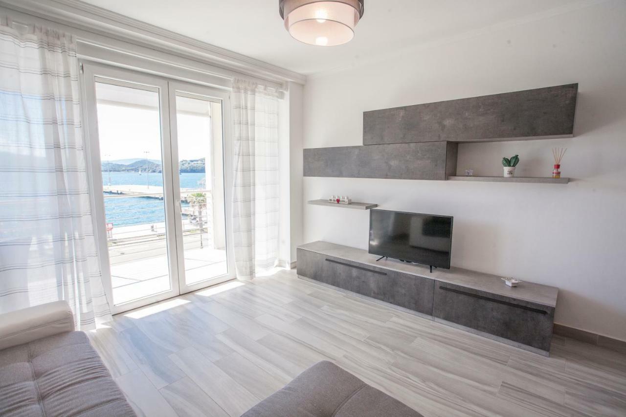 Appartamenti Lungomare Portoferraio - Goelba Exterior foto
